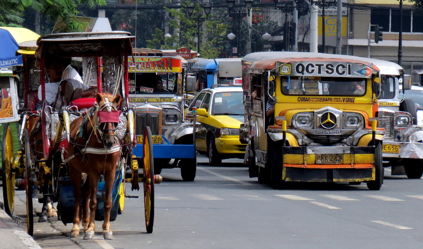 Jeepneys - Fun Things To Do in The Philippines