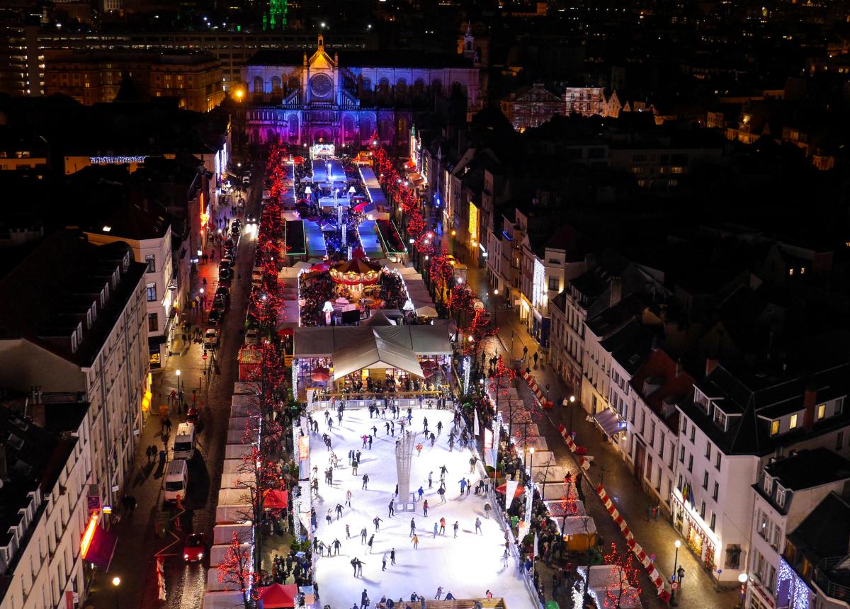 St. Stephen's Basilica Square Christmas Markets, Budapest, Hungary