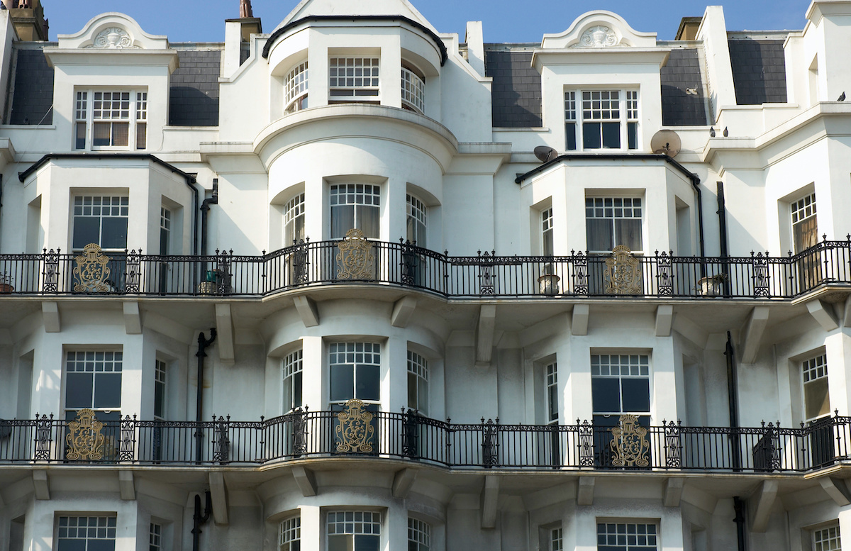 planning a trip to Uk on a budget, UK Travel itinerary, Cheap Flights 