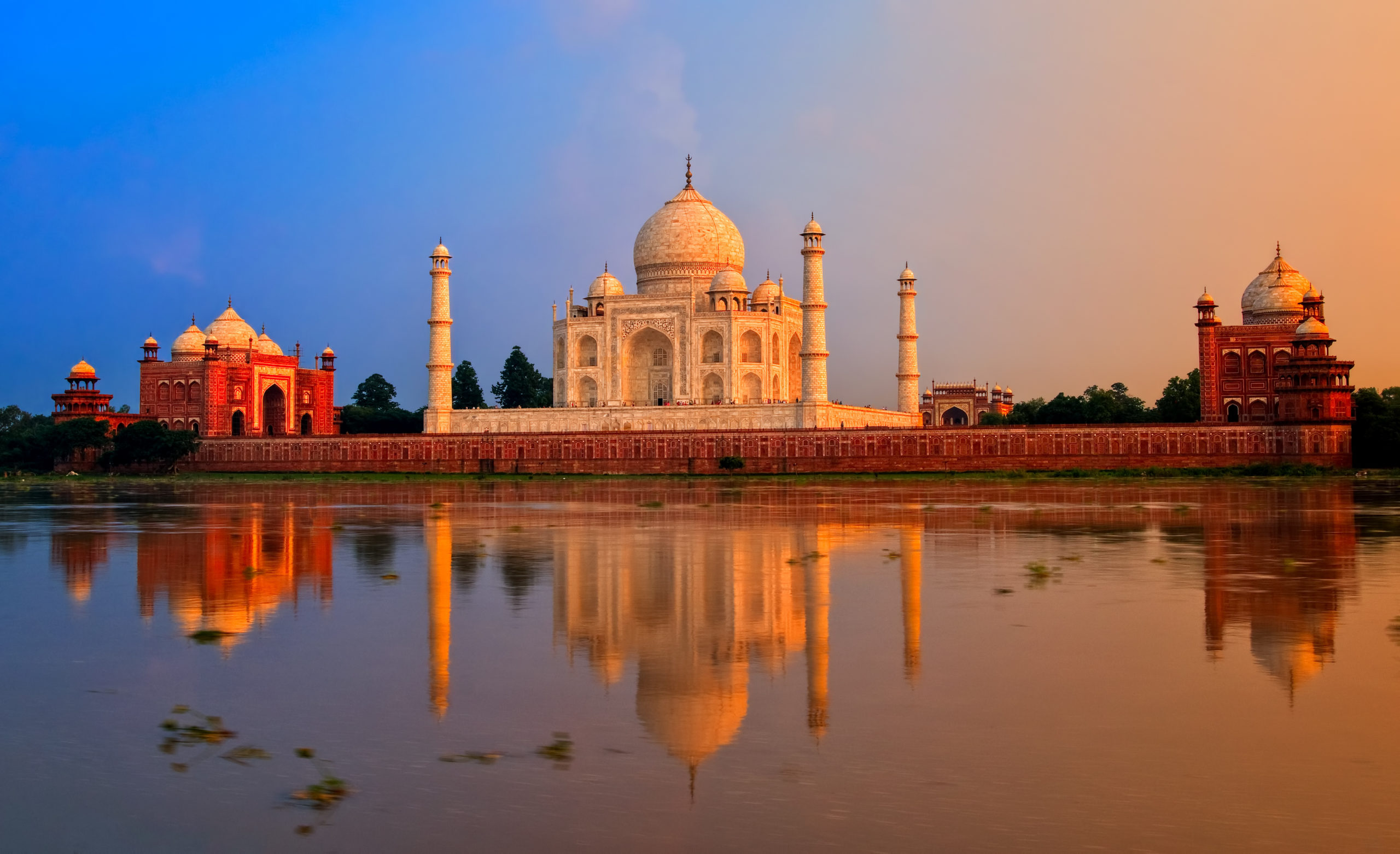 Book cheap flights to India. Booking with ASAP Tickets can save you up to 50%!