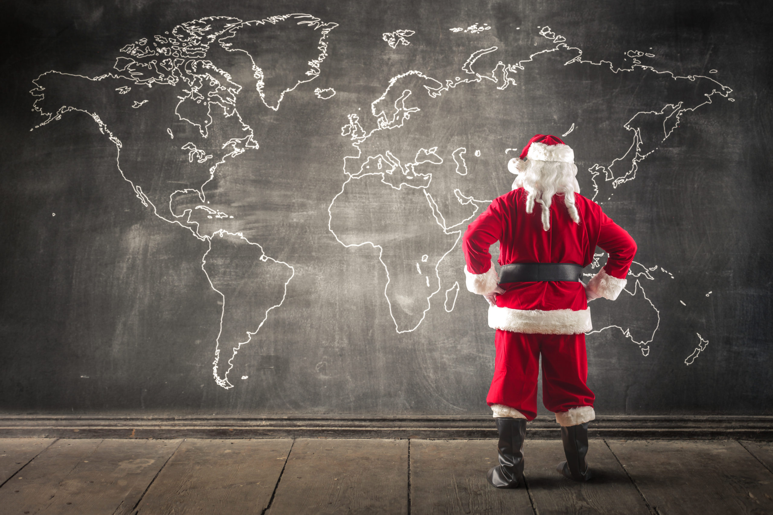 Santa also books cheap Christmas flights in advance
