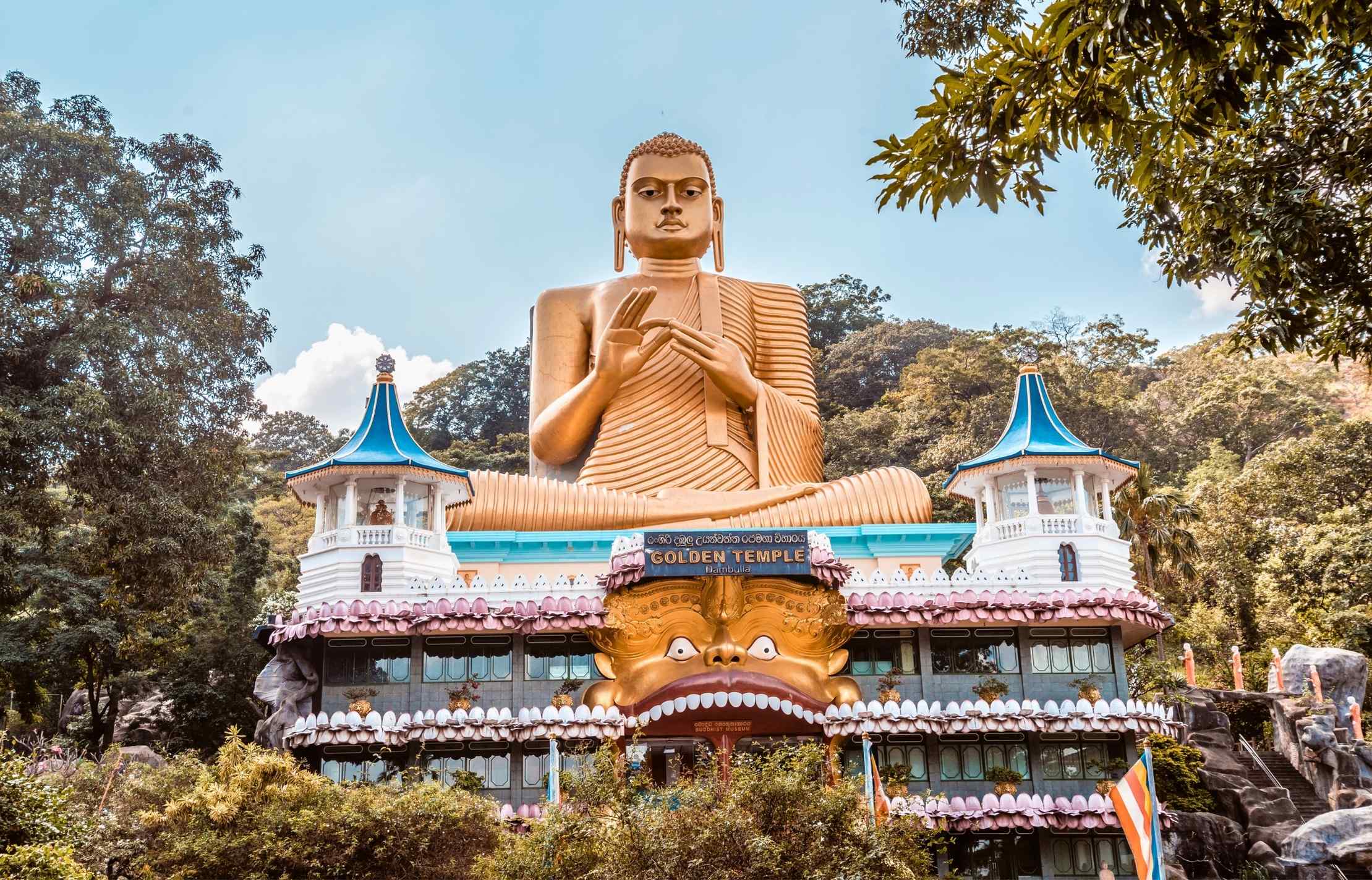 Golden Temple in Sri Lanka